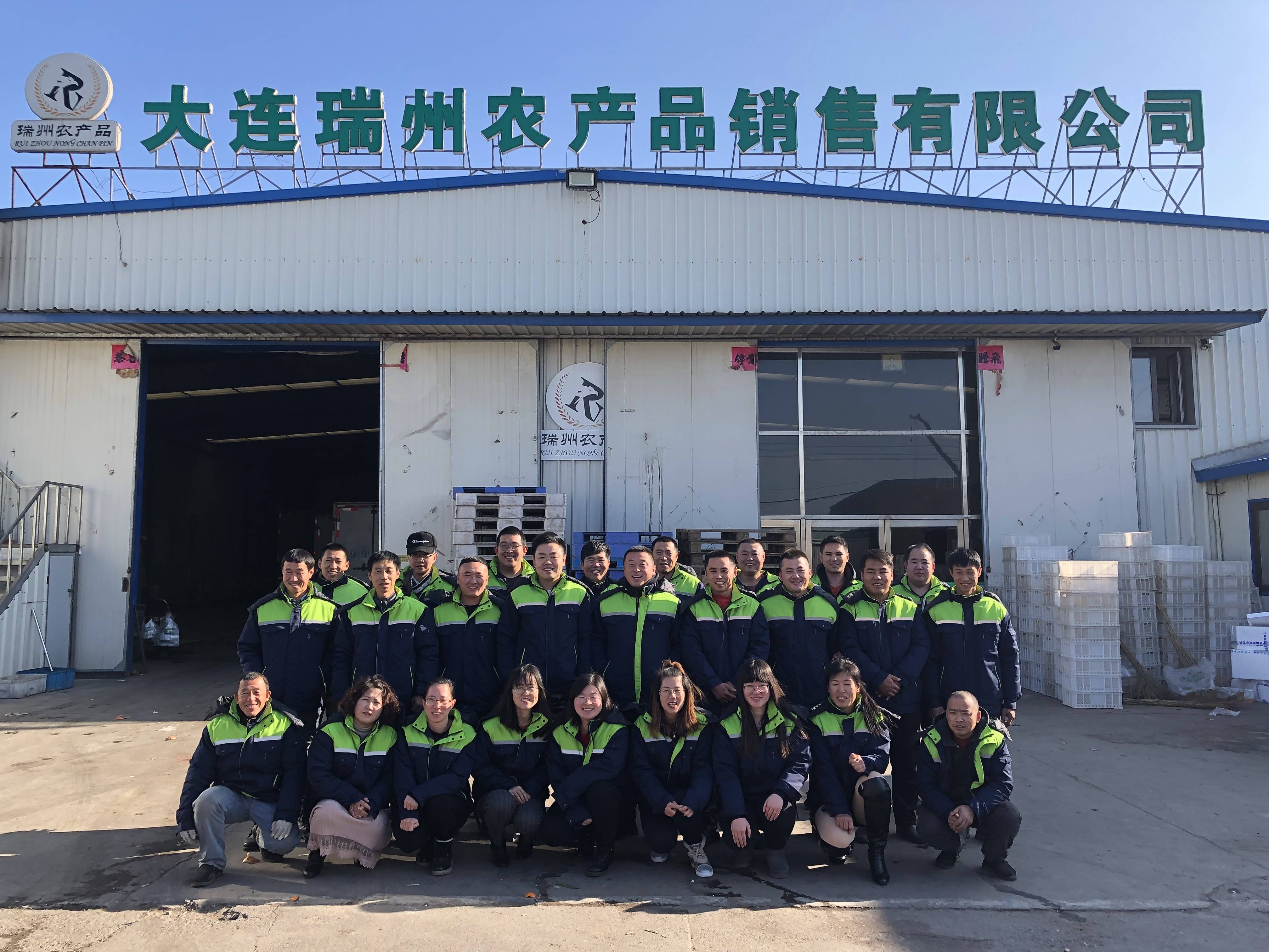 _展銷(xiāo)、簽約、洽談、直播精彩不斷 “石河子參展團(tuán)”火出了圈_展銷(xiāo)、簽約、洽談、直播精彩不斷 “石河子參展團(tuán)”火出了圈
