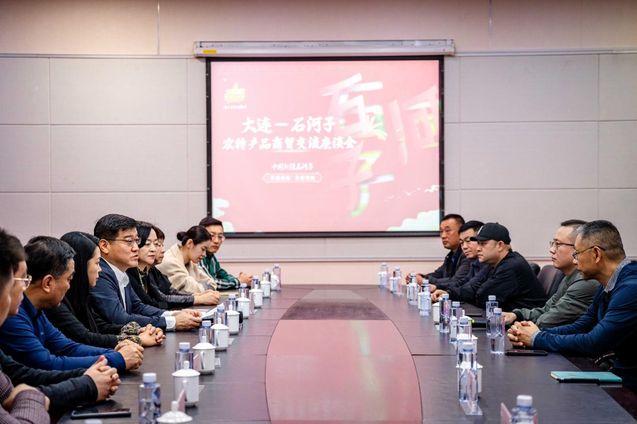 _展銷(xiāo)、簽約、洽談、直播精彩不斷 “石河子參展團(tuán)”火出了圈_展銷(xiāo)、簽約、洽談、直播精彩不斷 “石河子參展團(tuán)”火出了圈