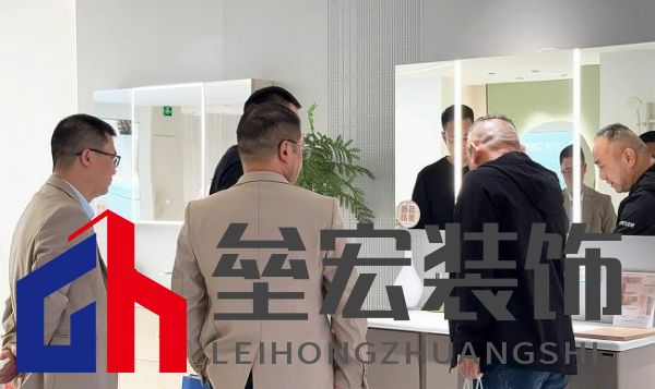 十大衛(wèi)浴品牌-鷹衛(wèi)浴：務(wù)實(shí)創(chuàng)新，共謀發(fā)展，全力開(kāi)啟2025新征程！
